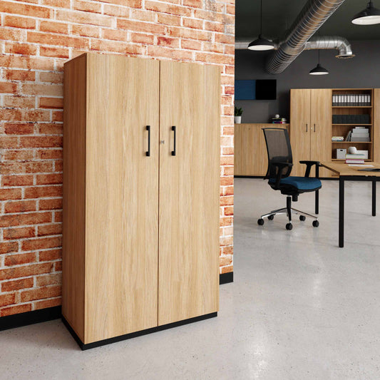 CHOICE Flügeltürenschrank | 4 OH, 800 x 1465 mm, Bernsteineiche