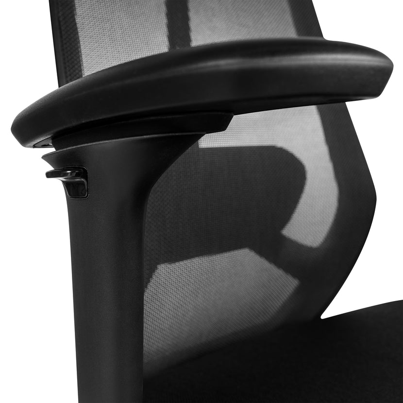MESH 6 office swivel chair with headrest | Lordost support, mesh back, black