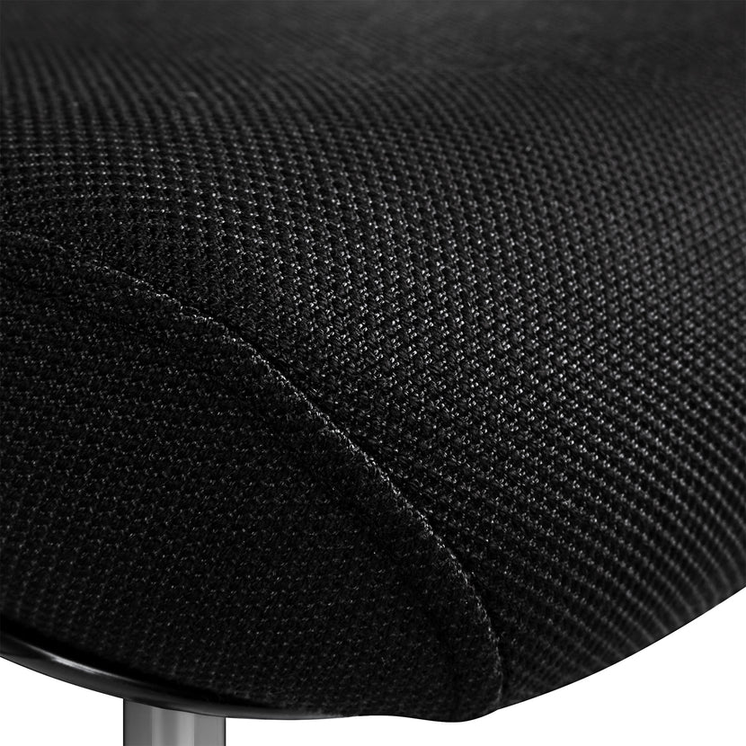 MESH 6 office swivel chair with headrest | Lordost support, mesh back, black