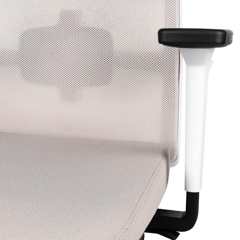 SURF office swivel chair | Synchronous mechanism, 3D armrests, cappuccino / cotton gray