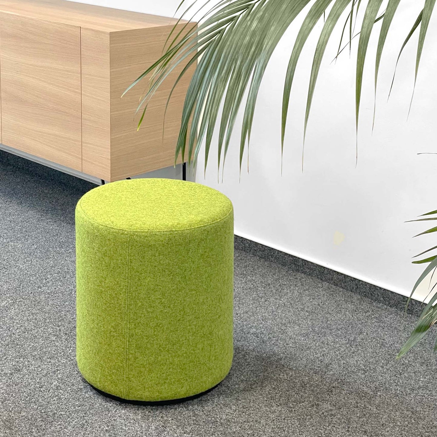 GIRO Pouf / tabouret de siège | Ø 400 mm, hauteur du siège 450 mm, couvercles de laine Velito / Synergie