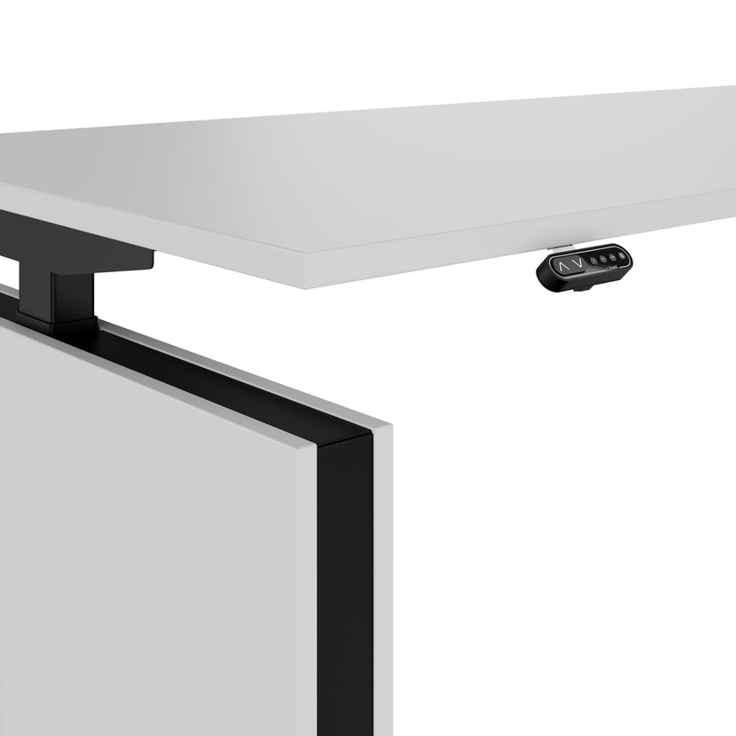 MOTION Desk a 2 motori con sideboard | Regolabile elettricamente in altezza, 2000 x 1800 mm, grigio perla