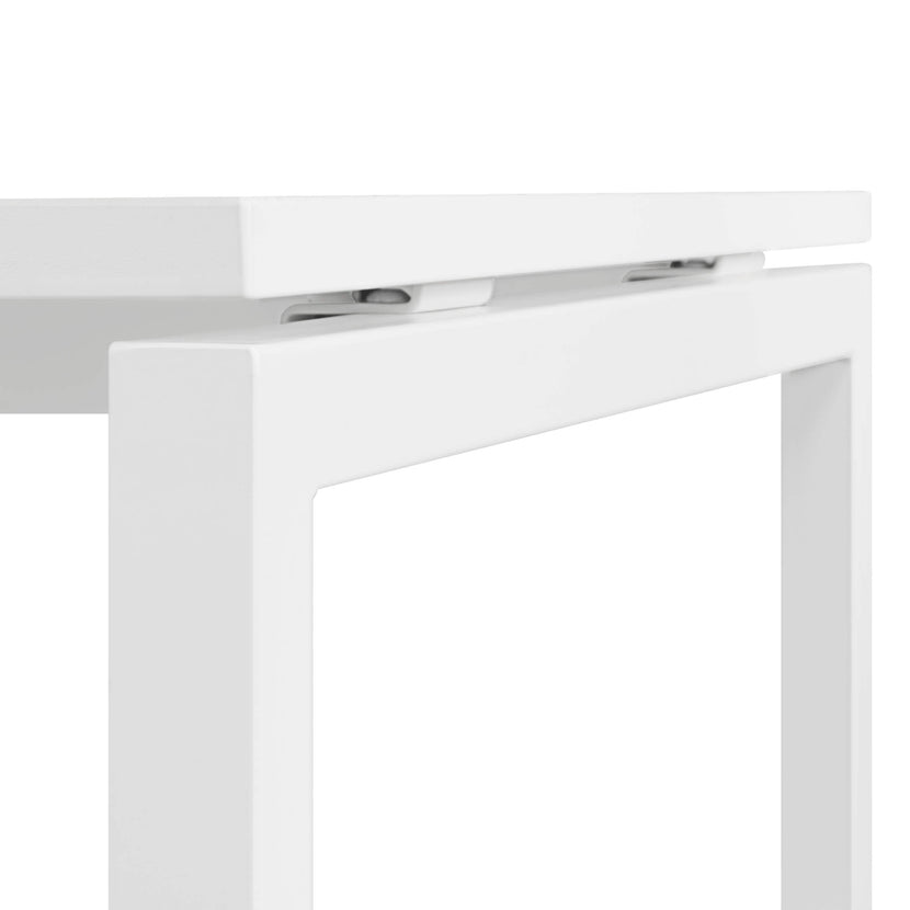 NOVA High table | 1800 x 700 mm (4 - 6 people), white