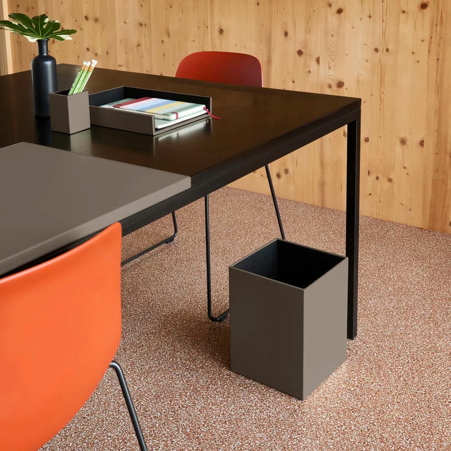 THEMIS Papierkorb | 250 x 250 mm, Lederbezug