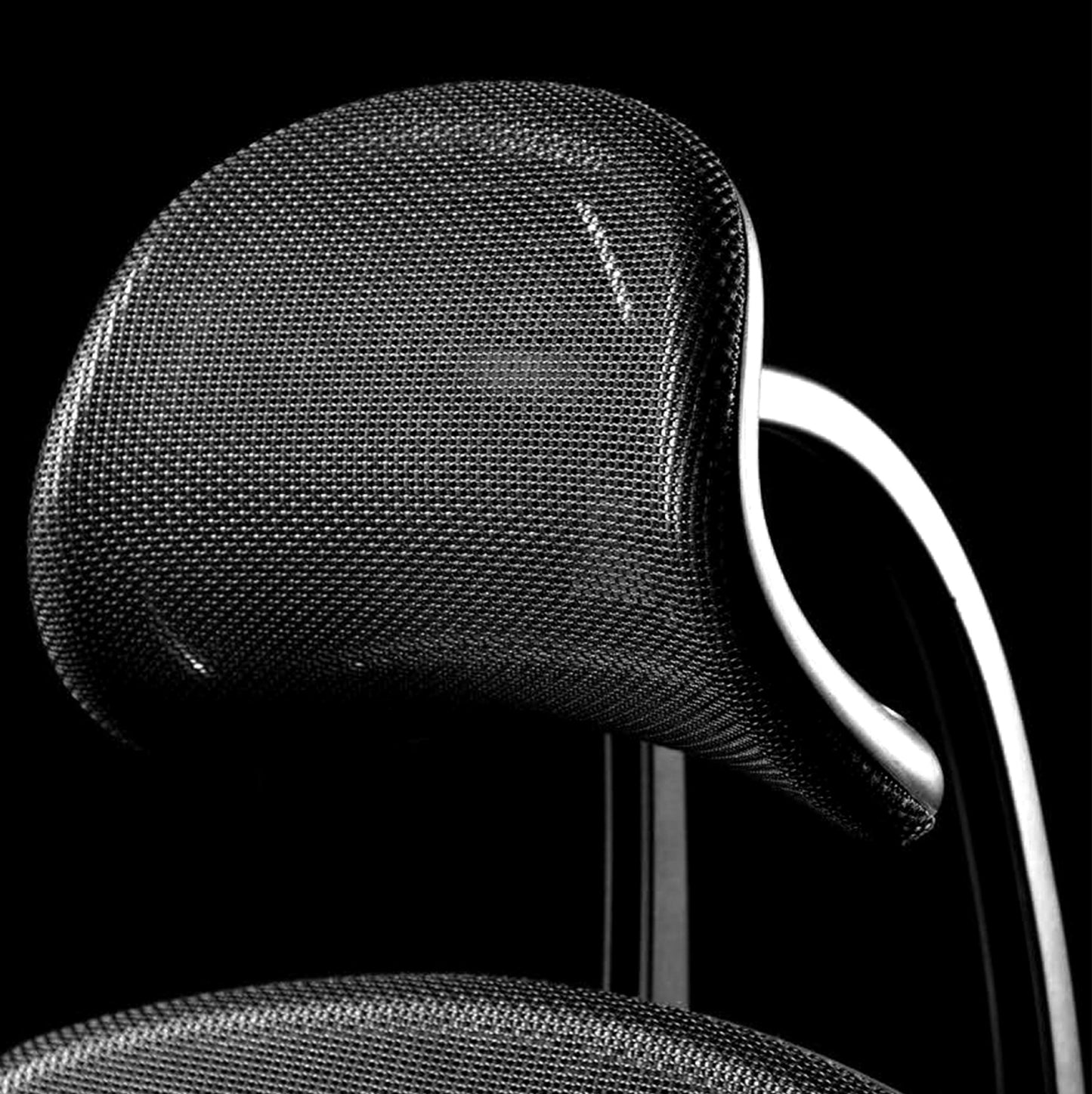 Wagner - AluMedic Black Edition office swivel chair | Headrest, black