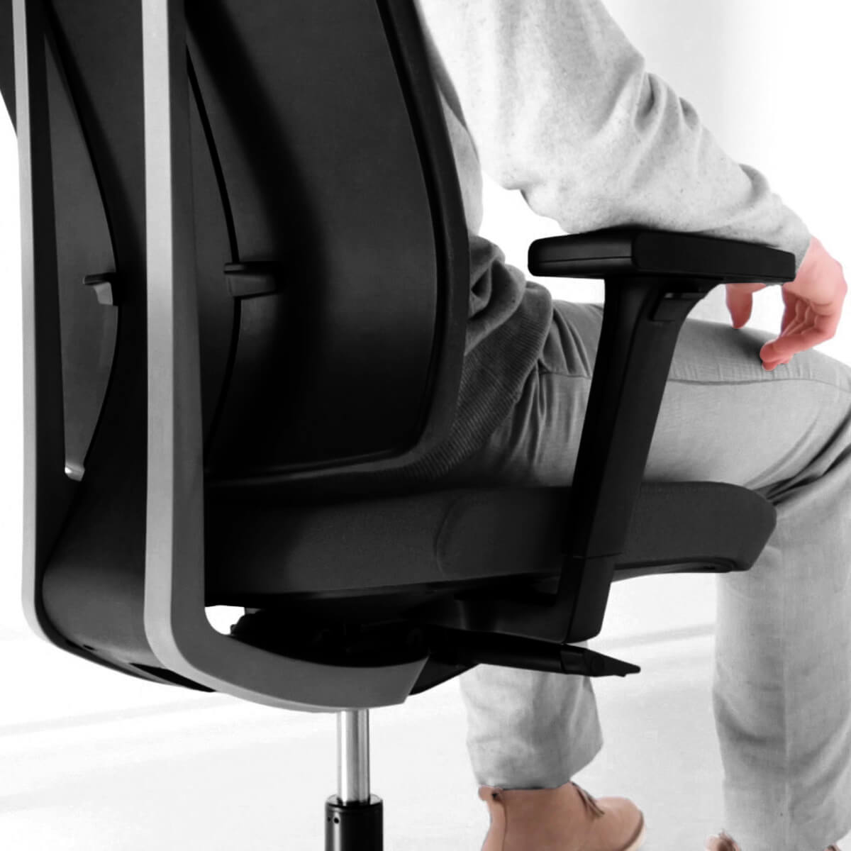 profim - XENON 10 SFL NEXT office swivel chair | Lumbar support, black