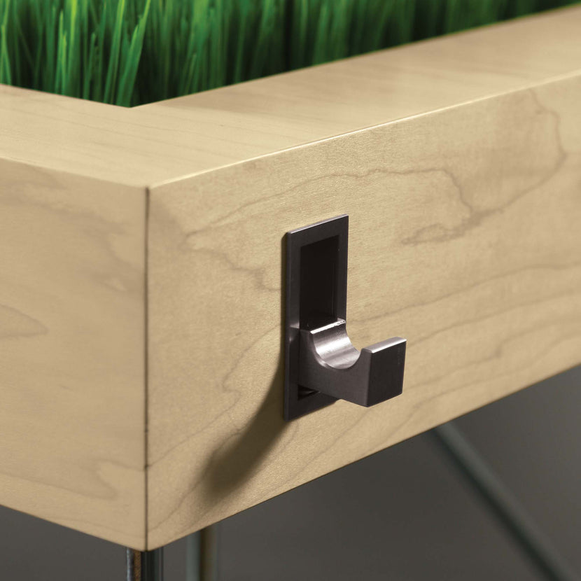 AIR executive desk | 2200 x 800 mm, integrated drawers, oak veneer