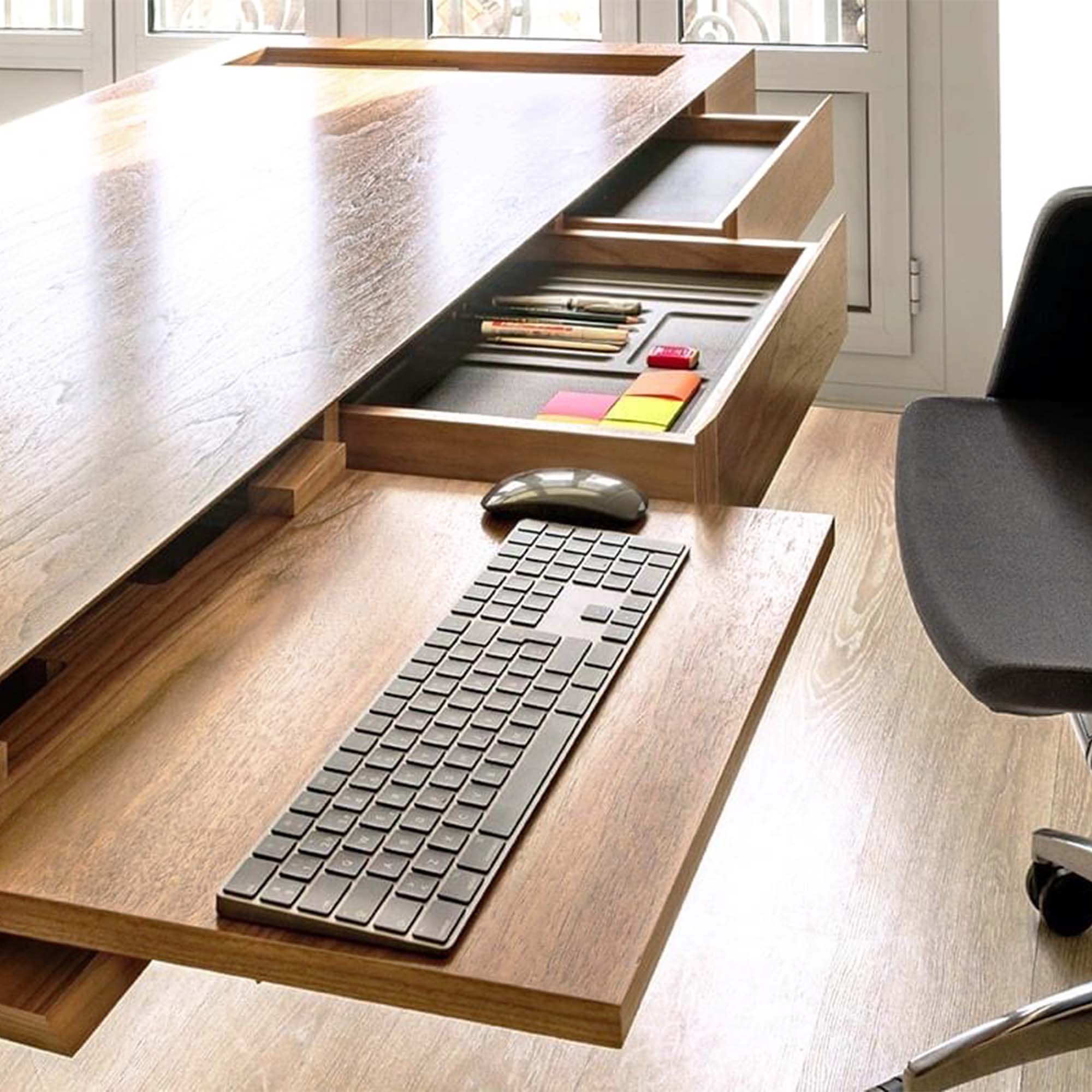 AIR executive desk | 2200 x 800 mm, integrated drawers, oak veneer
