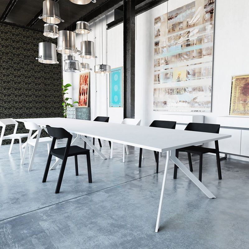 AXY Konferenztisch | 2800-4800 mm, drei Gestellvarianten, optionale Mediabox - 12 Main Image
