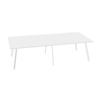 AXY Konferenztisch | 2800-4800 mm, drei Gestellvarianten, optionale Mediabox