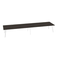 AXY Konferenztisch | 2800-4800 mm, drei Gestellvarianten, optionale Mediabox