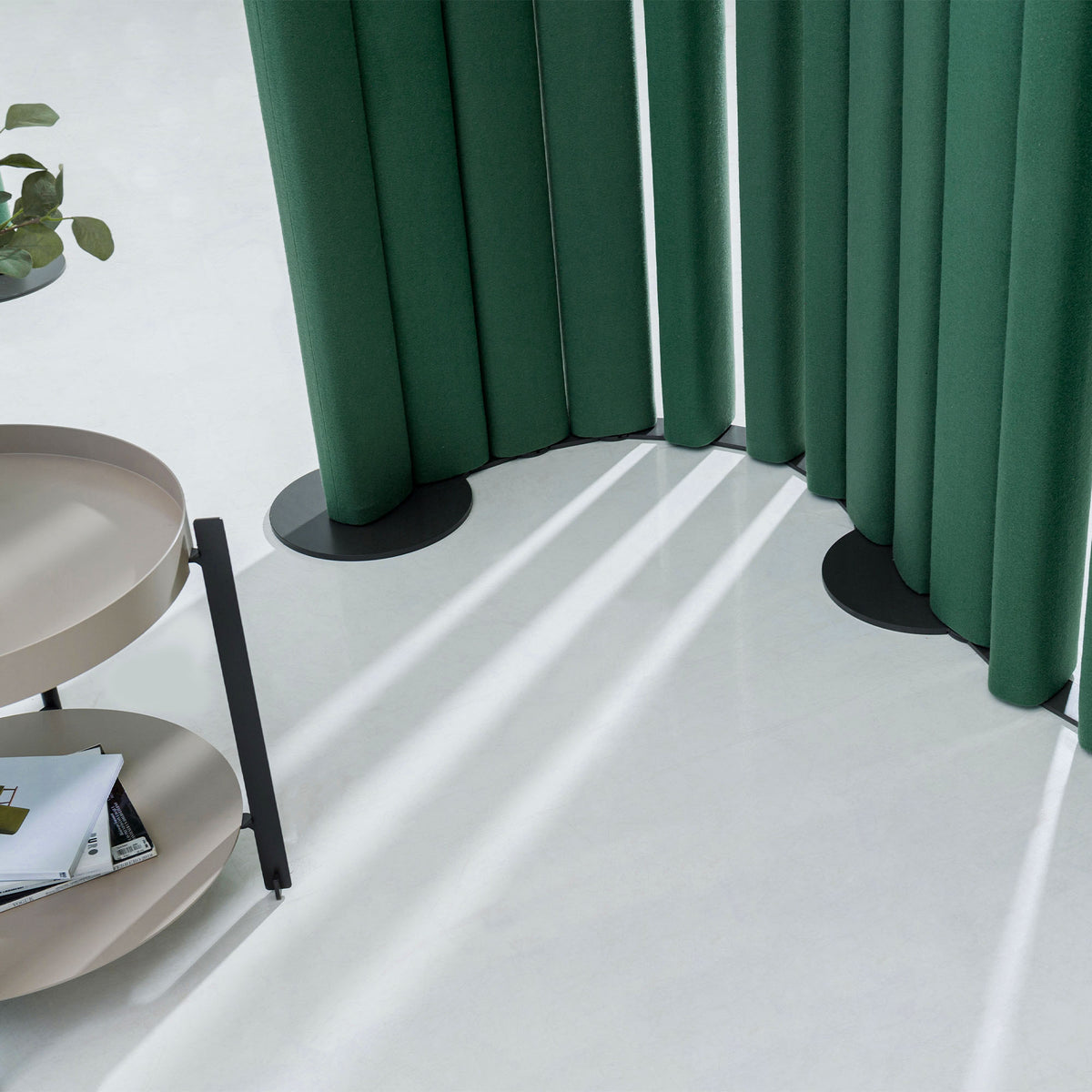 AcuStixx flexible Trennwand | Freistehendes modulares System - 9 Lightbox Main Image