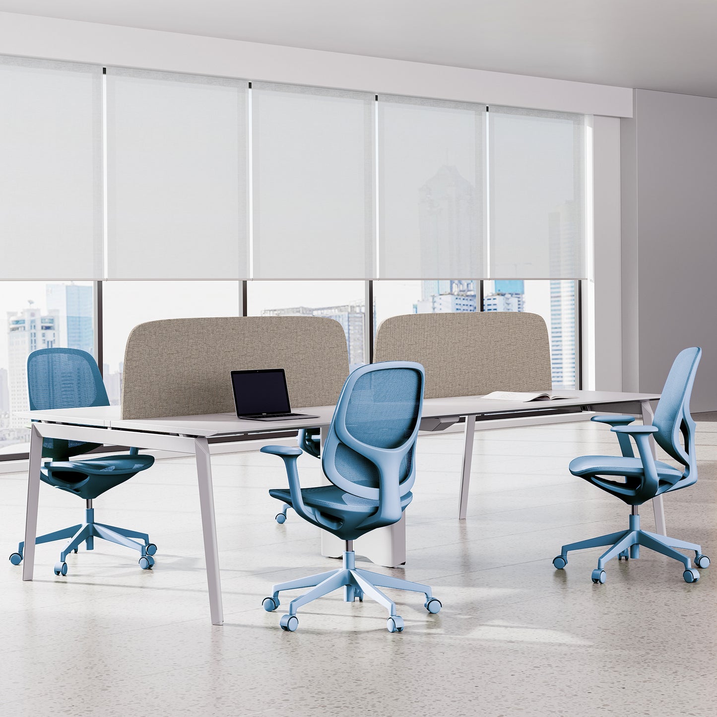 BREATHE Bürodrehstuhl | Feste Armlehnen, 5-Stern-Fußkreuz, Blau