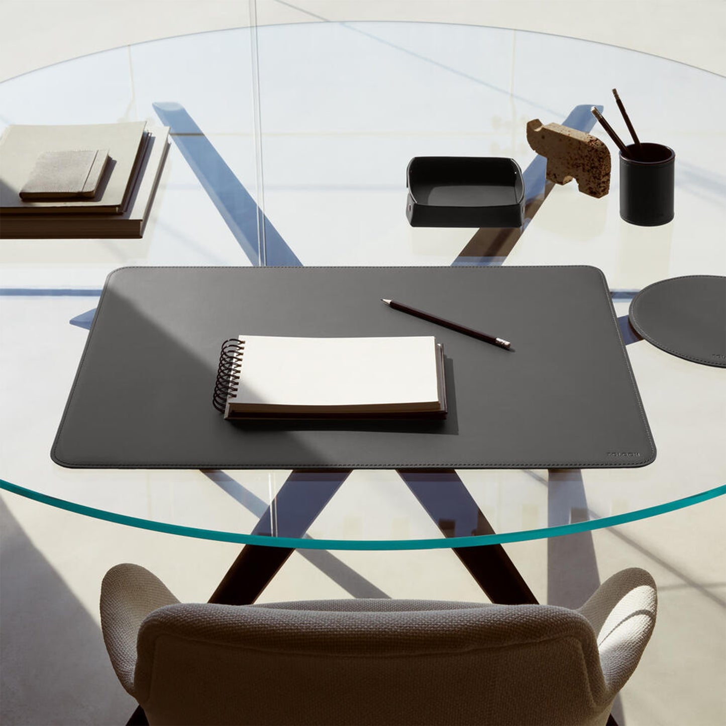 Classica desk pad | 650 - 900 mm, craftsmanship made in Italy
