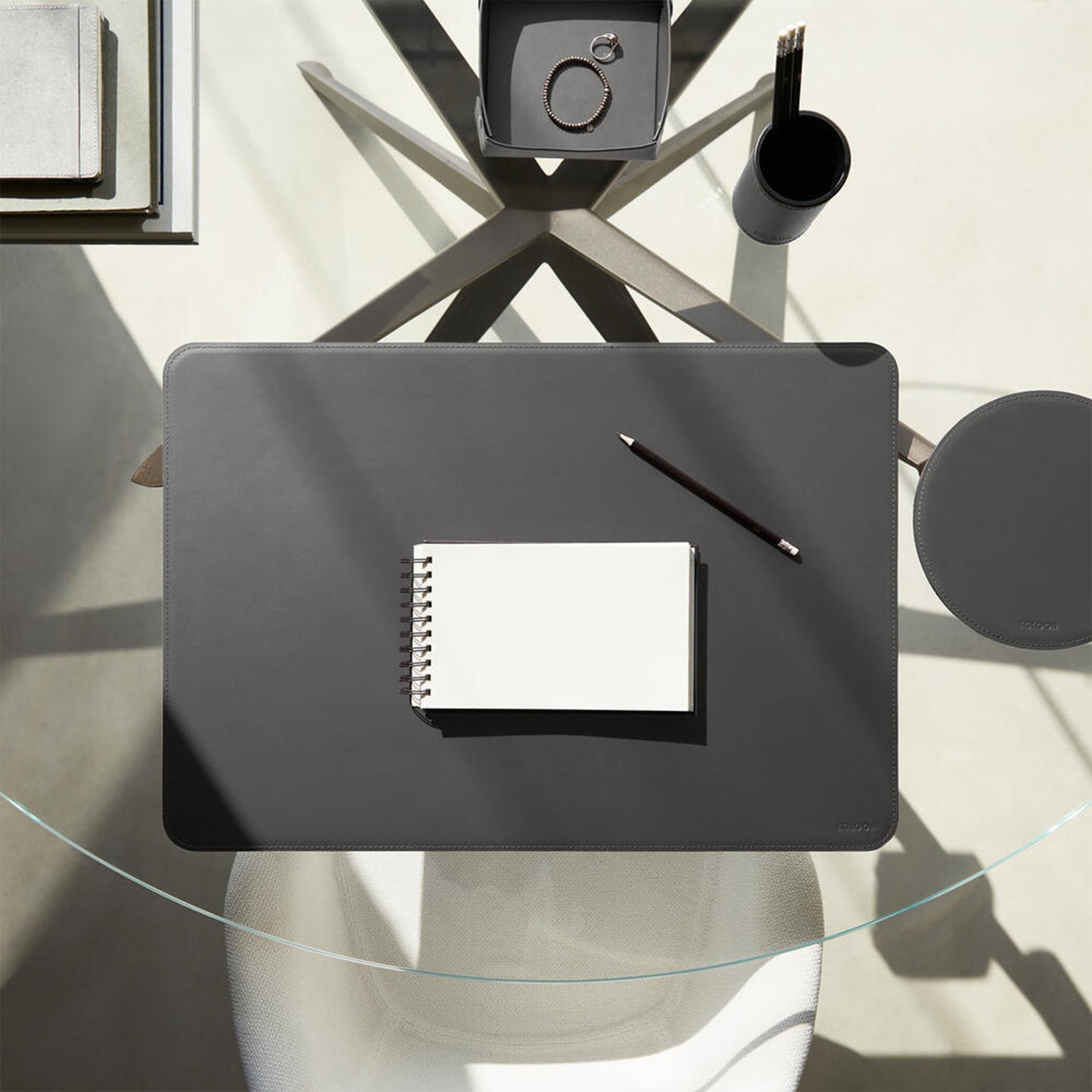 Classica desk pad | 650 - 900 mm, craftsmanship made in Italy