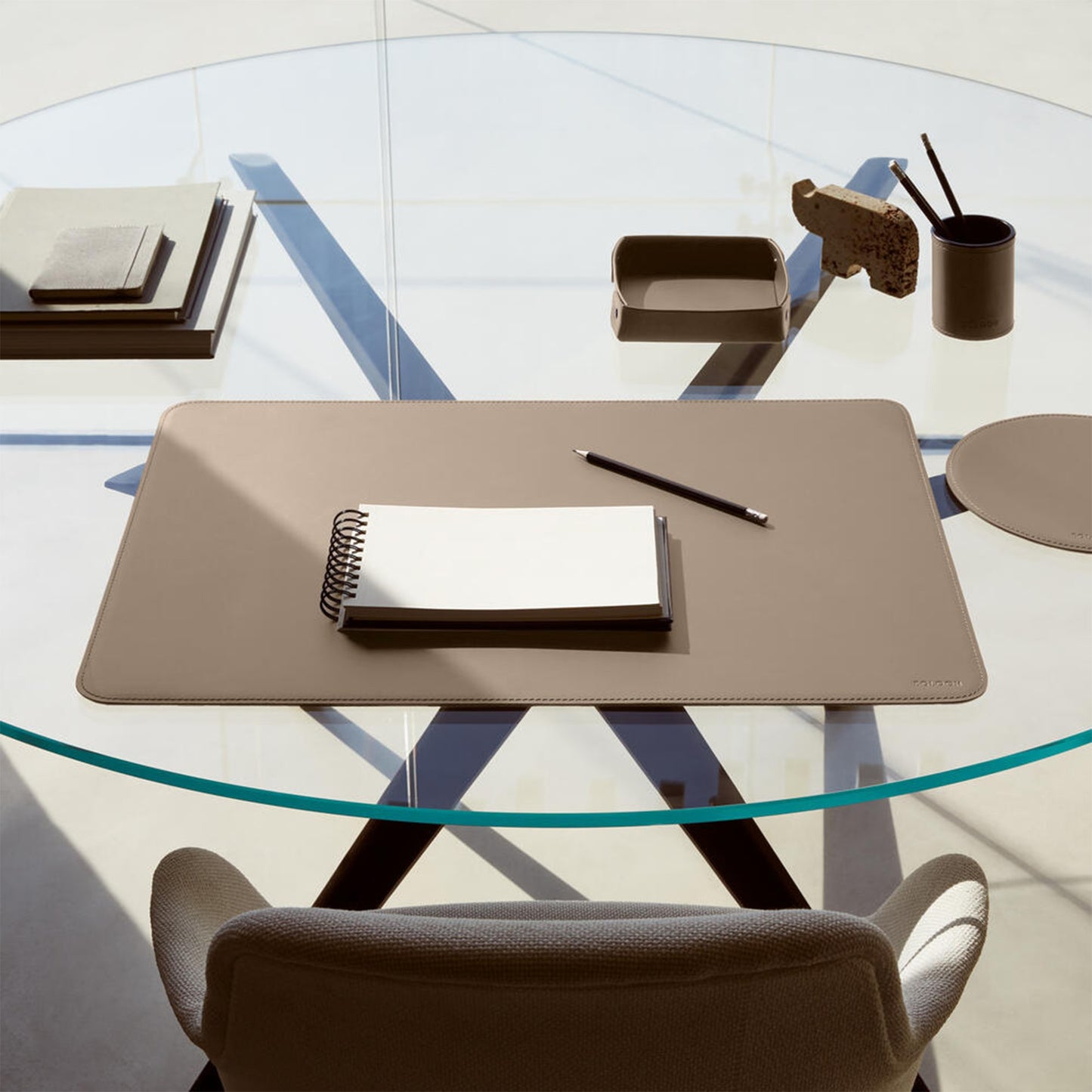 Classica desk pad | 650 - 900 mm, craftsmanship made in Italy