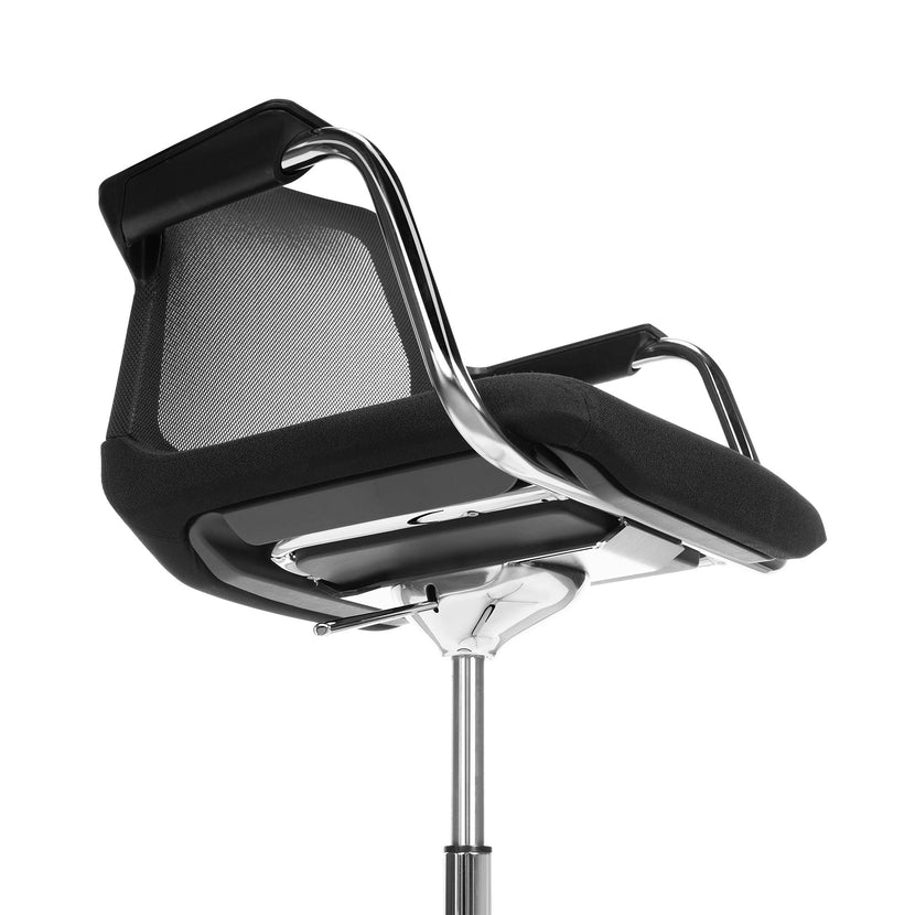 WIND Counter chair rollable | Footrest, network back, wool covers Velito / Synergy