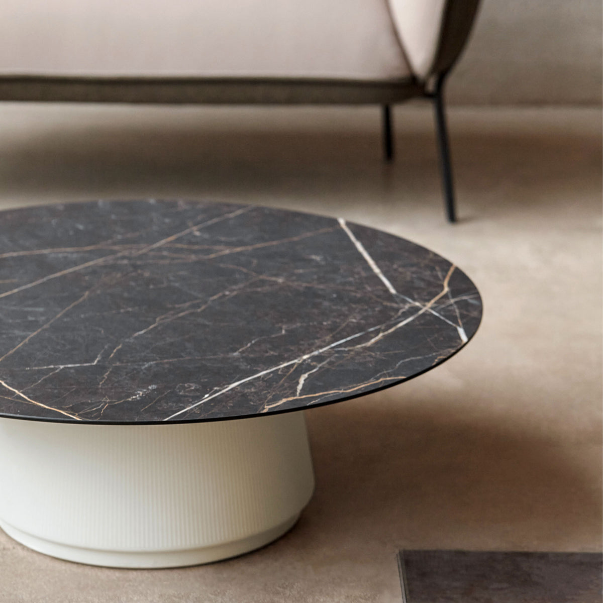 Table basse DORIA | Ø 800-1200 mm, pied central - 12 Lightbox Main Image