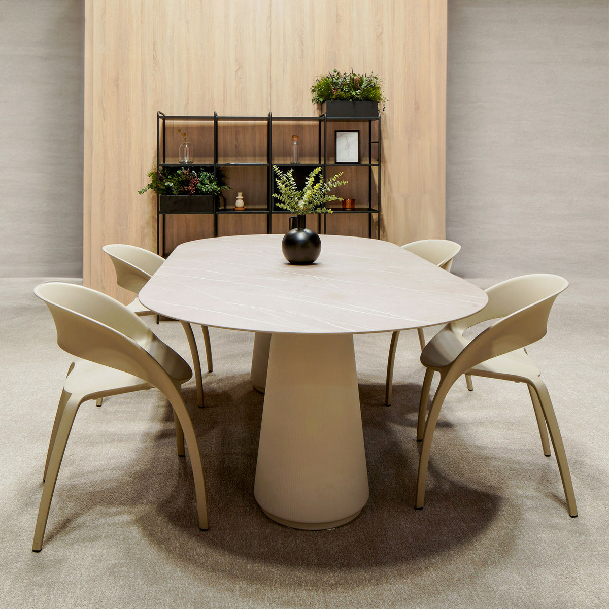 DORIA Konferenztisch | 2200-4140 mm, oval, Säule