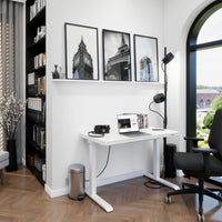 Bureau de station | 1150 x 590 mm, réglable à hauteur électrique, chargeur inductif, plaque de table en verre, blanc