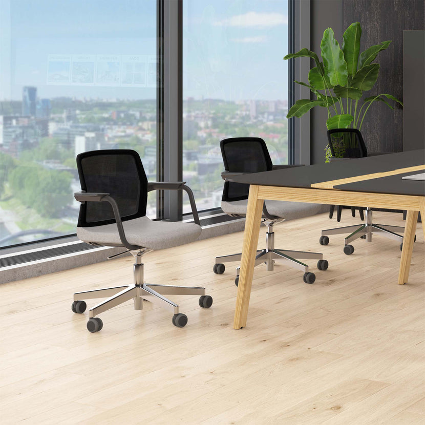 WIND swivel chair on wheels | Height adjustable, mesh back, polyester cover BERTA