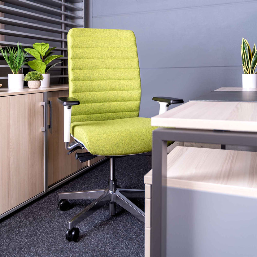 WIND Chaise oscillante de bureau | Velvet, support de lordose, couverture de laine Velito Green Light Mottled