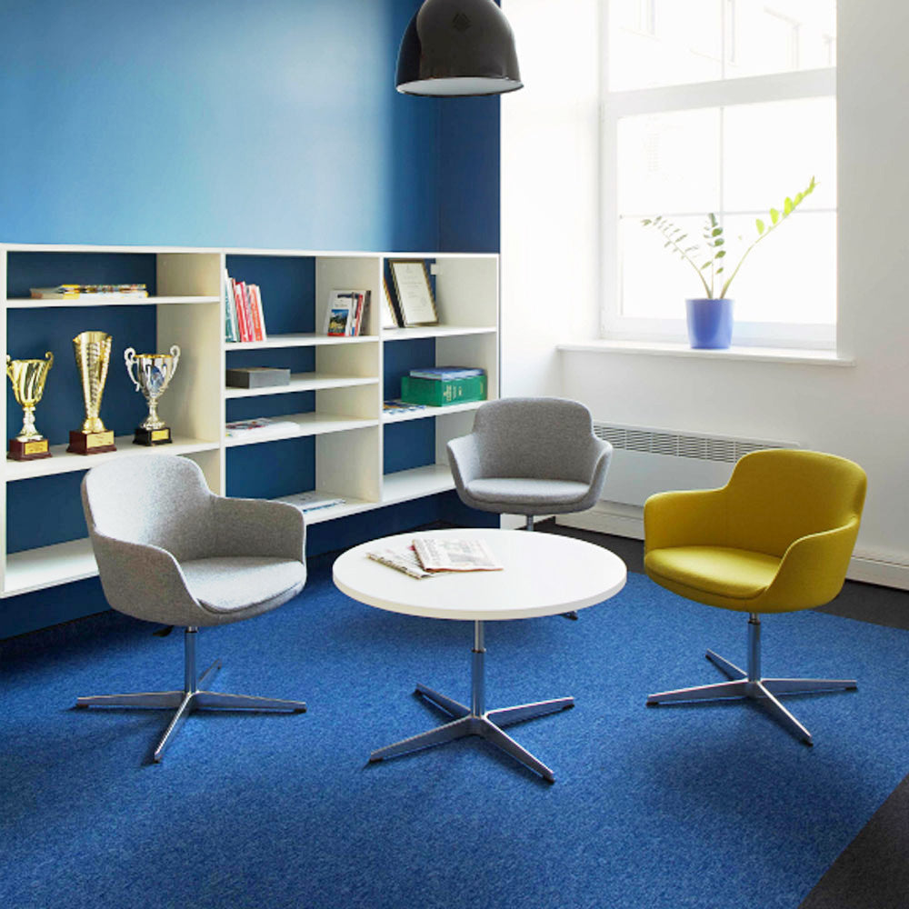 DANAE Fauteuil salon | Cadre Esche-Ech-Wood, Tabrics de référence Lucia / Velito / Synergy