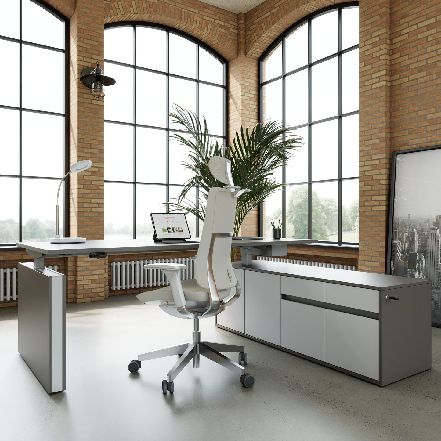 MOTION Desk a 2 motori con sideboard | Regolabile elettricamente in altezza, 2000 x 1800 mm, grigio cubanite