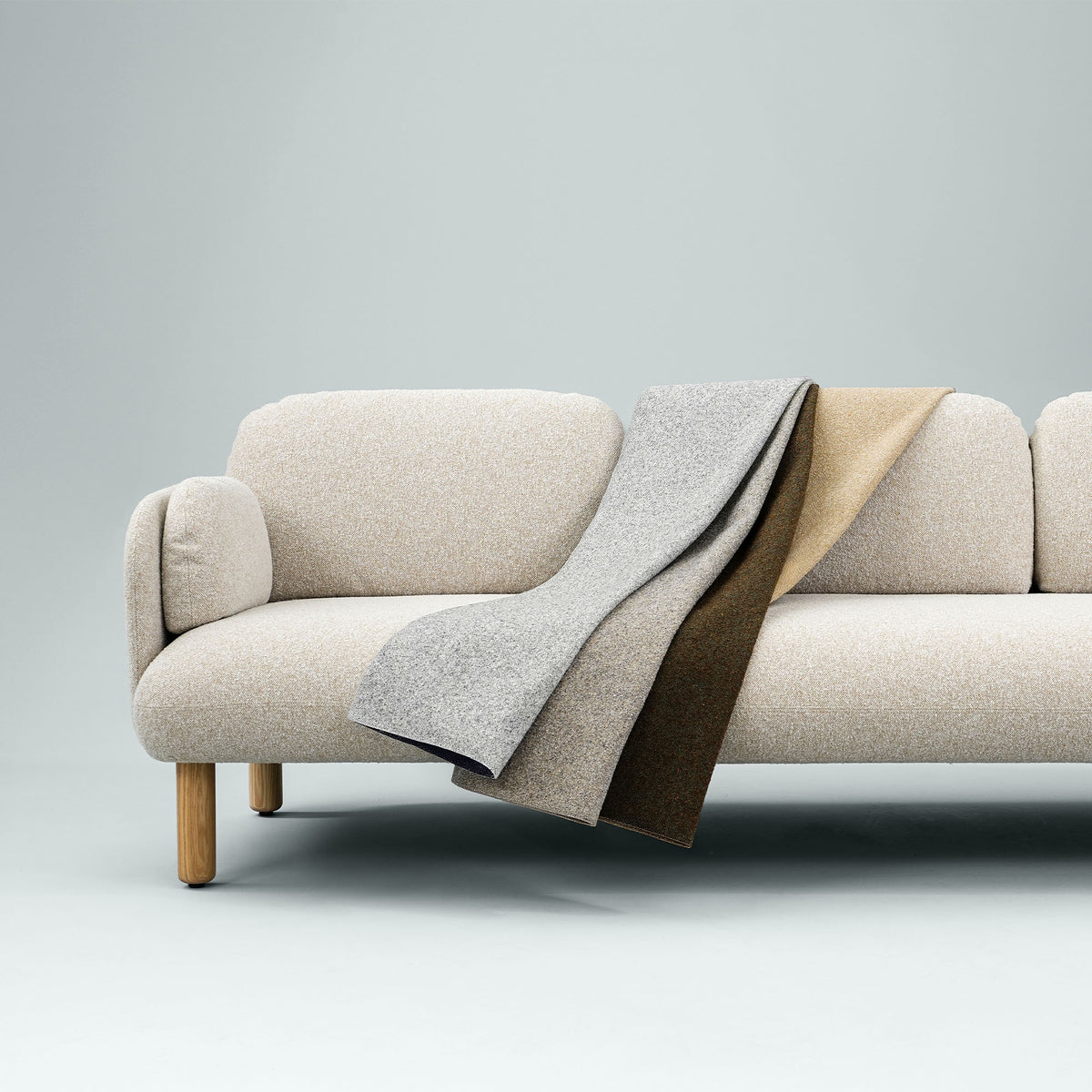 MYAMI Premium-Sofa | 1550-2250 x 790 mm, 2- oder 3-Sitzer