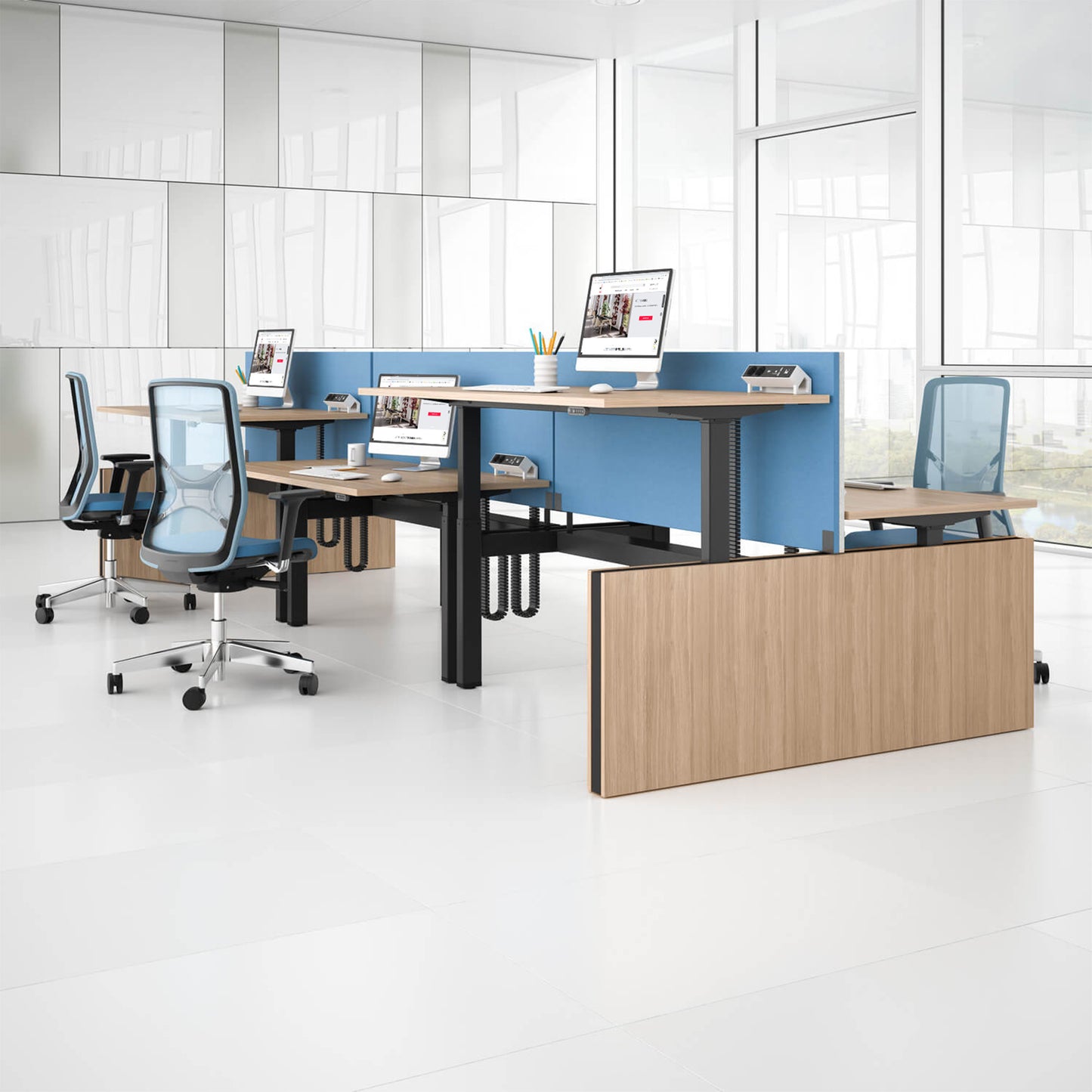 MOTION team desk | 1400 - 1800 mm, electrically height adjustable, walnut