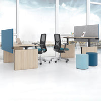MOTION team desk | 1400 - 1800 mm, electrically height adjustable, pearl gray