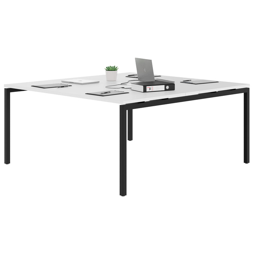 NOVA Tableau de conférence | 1600 x 1640 mm (6 - 8 personnes), électrifié, blanc