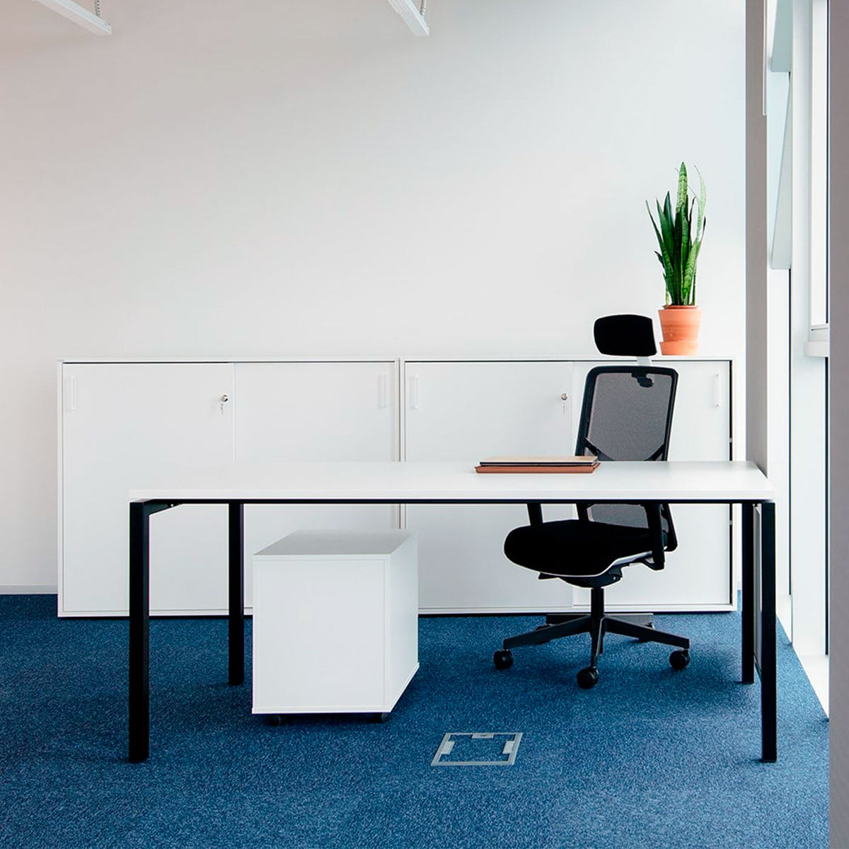 NOVA U Chief Desk | 2000 x 1000 mm, antracite - 13 Lightbox Main Image