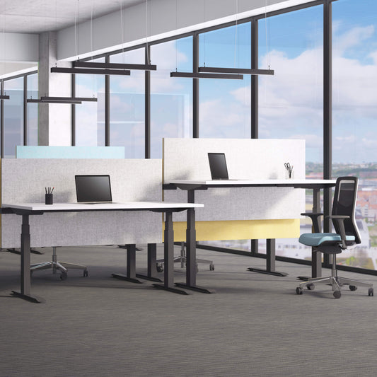 Active desk | 1600 x 800 mm, electrically height adjustable, white