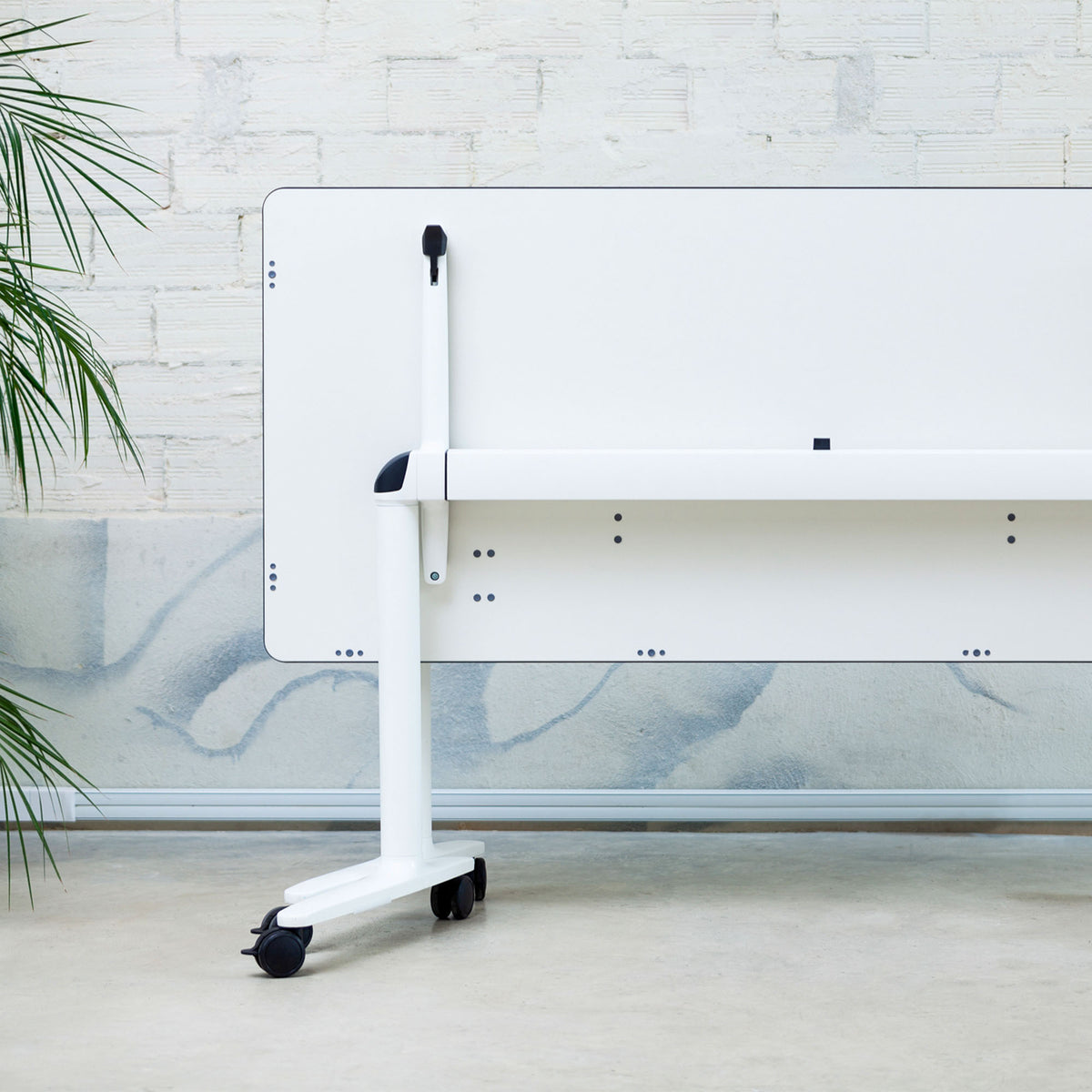 SKILL Schreibtisch | 1200-1800 x 740 mm, klappbar, stapelbar - 21 Lightbox Main Image