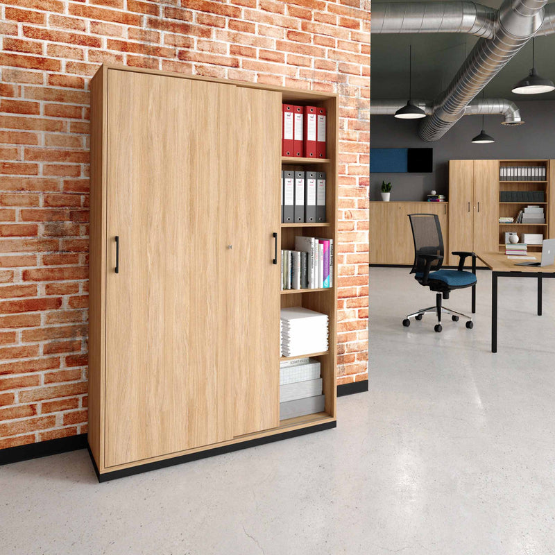 CHOICE Schiebetürenschrank | 5 OH, 1200 x 1820 mm, Bernsteineiche - 1 Main Image