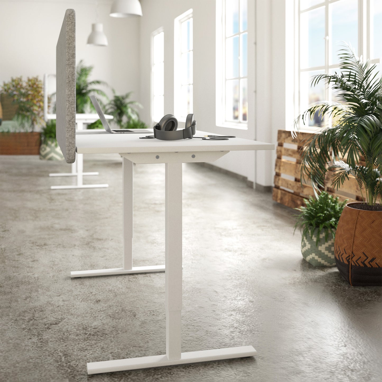 One H desk | Manually height adjustable, 1400 x 800 mm, white