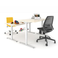 One H desk | Manually height adjustable, 1400 x 800 mm, white