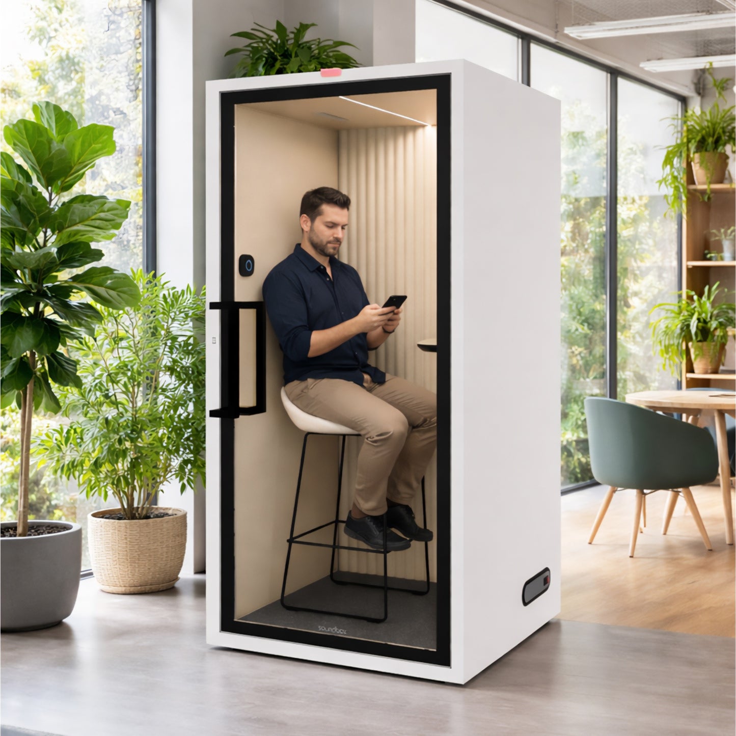 Soundbox ART S Telefonbox | Schallschutz Klasse A | Für 1 Person | Tisch & Barhocker | Belüftung, Beleuchtung & Stromversorgung | Für Großraumbüros