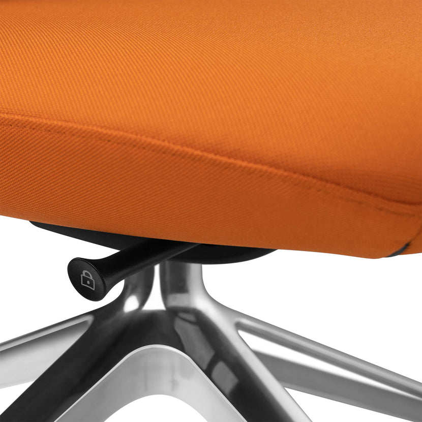 profim - TRILLO PRO swivel chair | Polished aluminum frame, synchronous mechanism, black