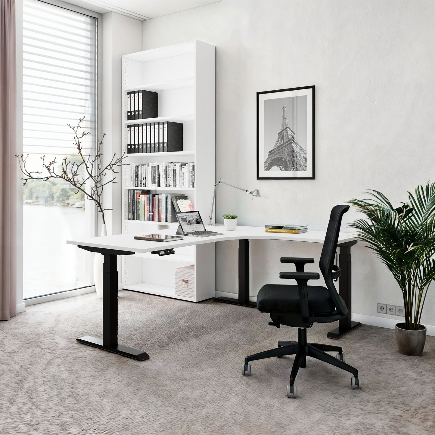 TELDRA Pro, 3-Motoren-Winkelschreibtisch | 1800 x 1600 mm, elektrisch höhenverstellbar, Weiß