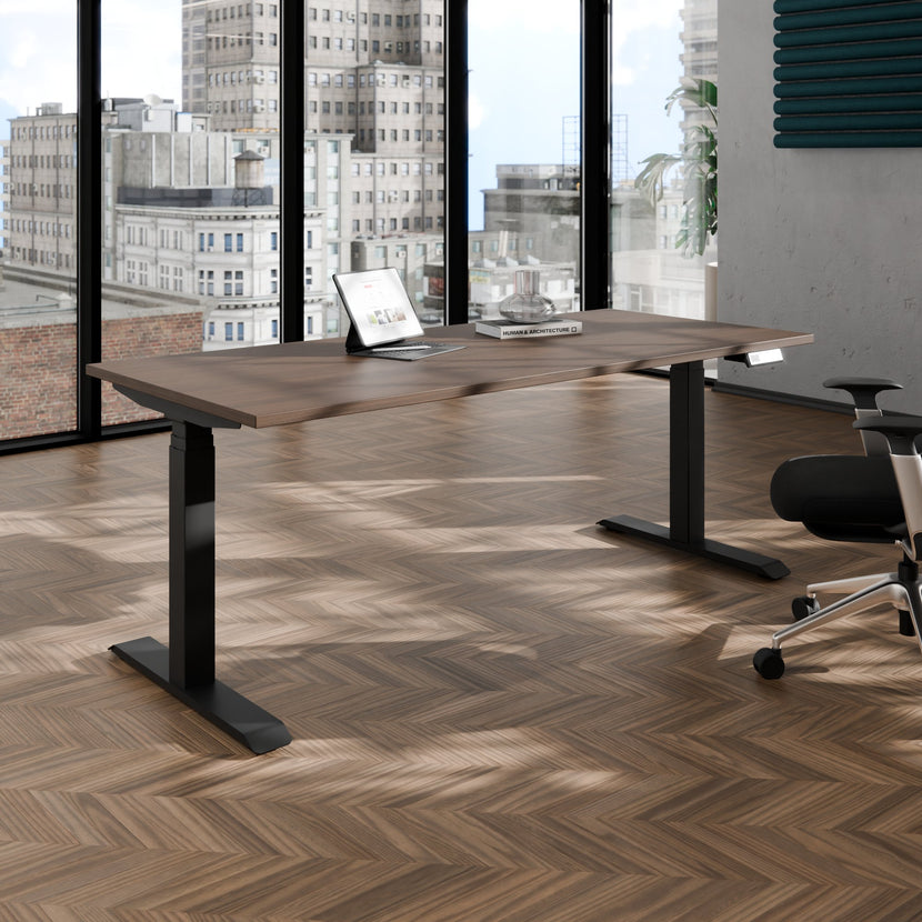 TELDRA Pro, Desk a 2 motori | 1600 - 1800 mm, regolabile elettricamente altezza, noce