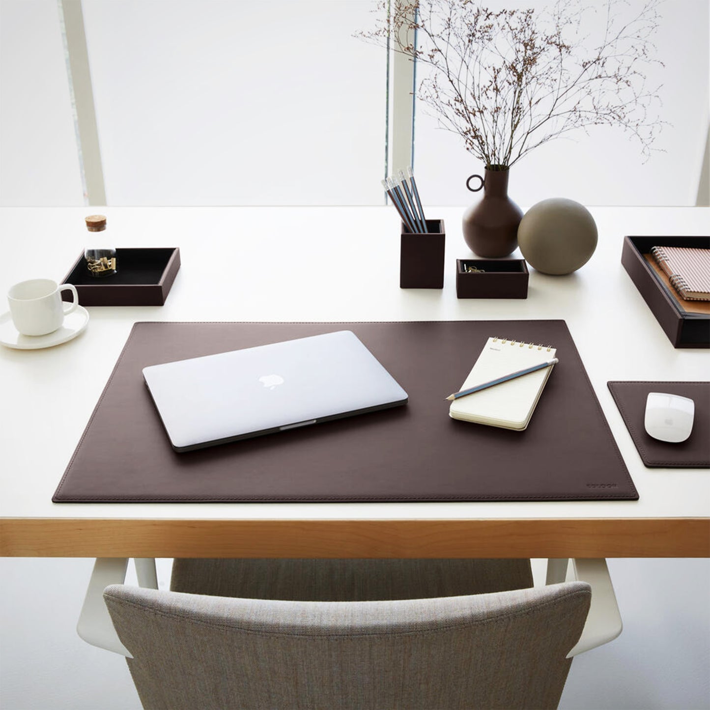 THEMIS Stiftehalter | 70 x 70 mm, Lederbezug