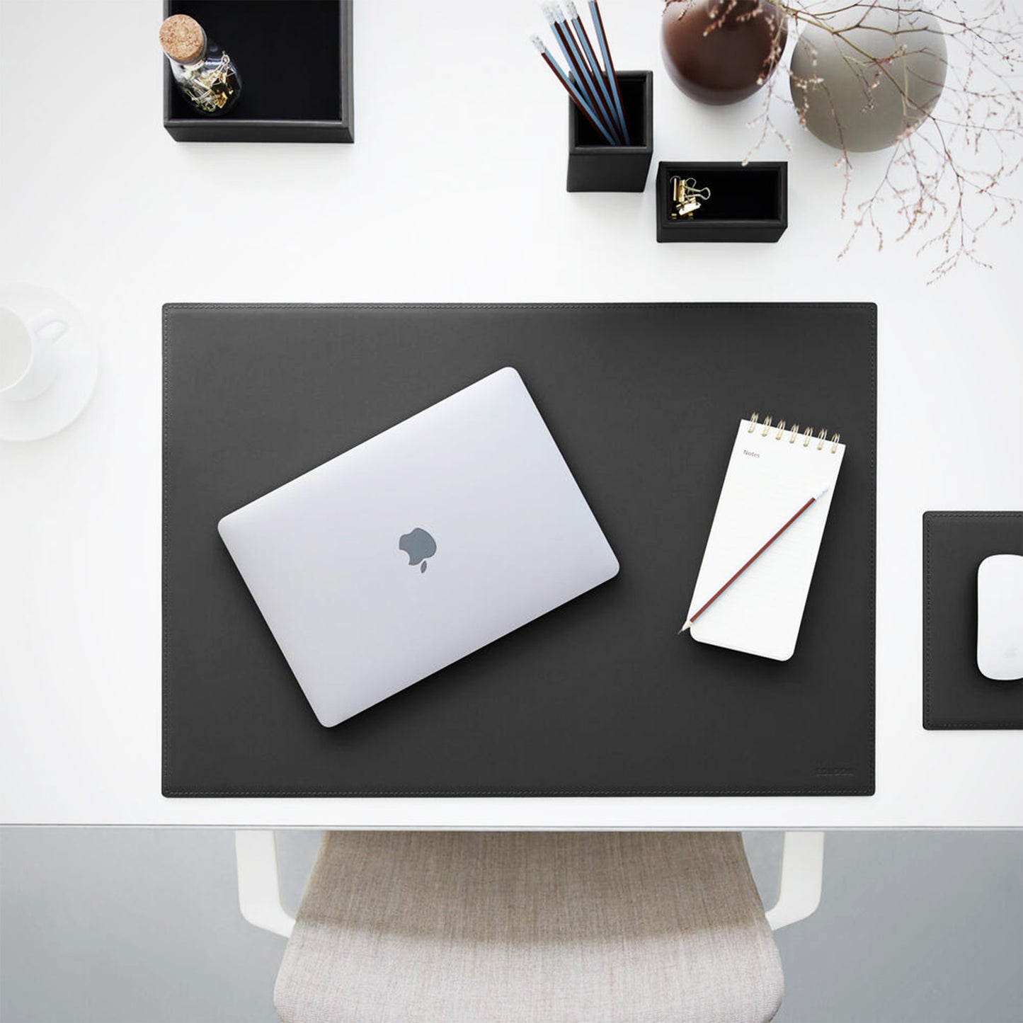 THEMIS Stiftehalter | 70 x 70 mm, Lederbezug