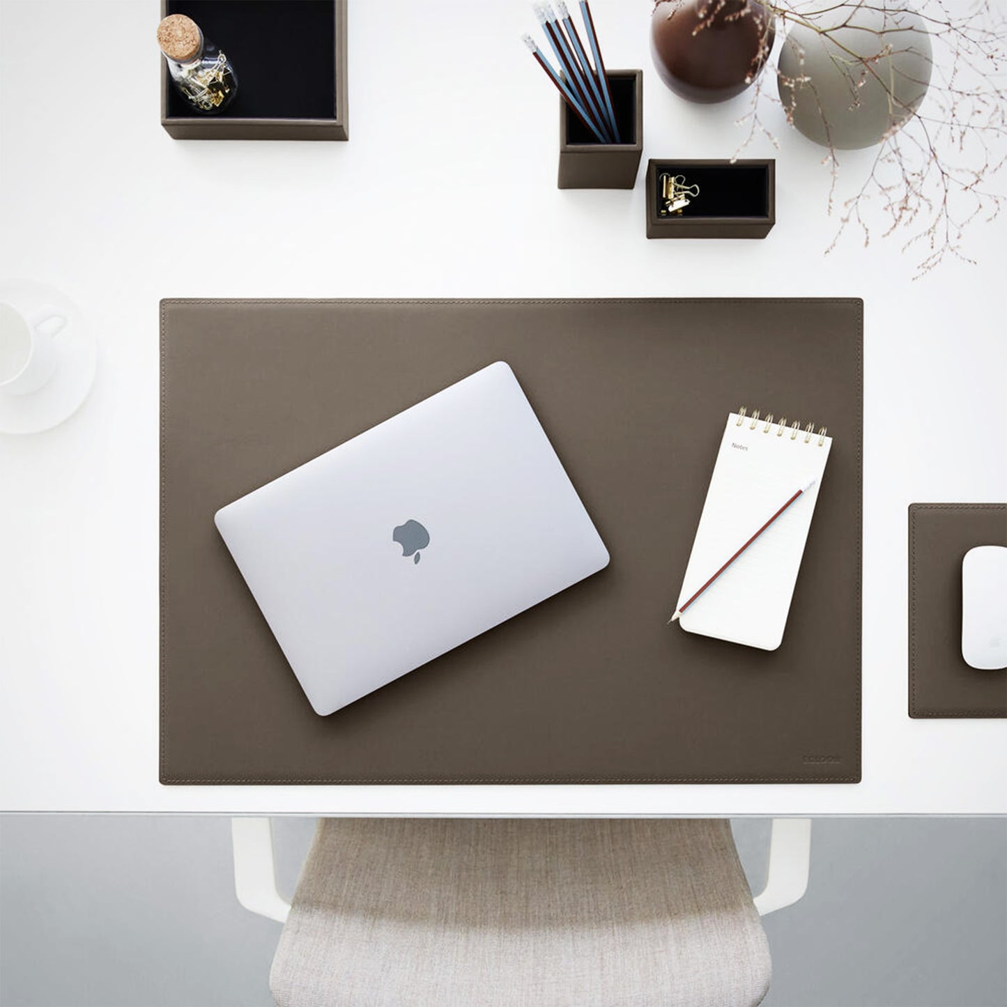 THEMIS Stiftehalter | 70 x 70 mm, Lederbezug