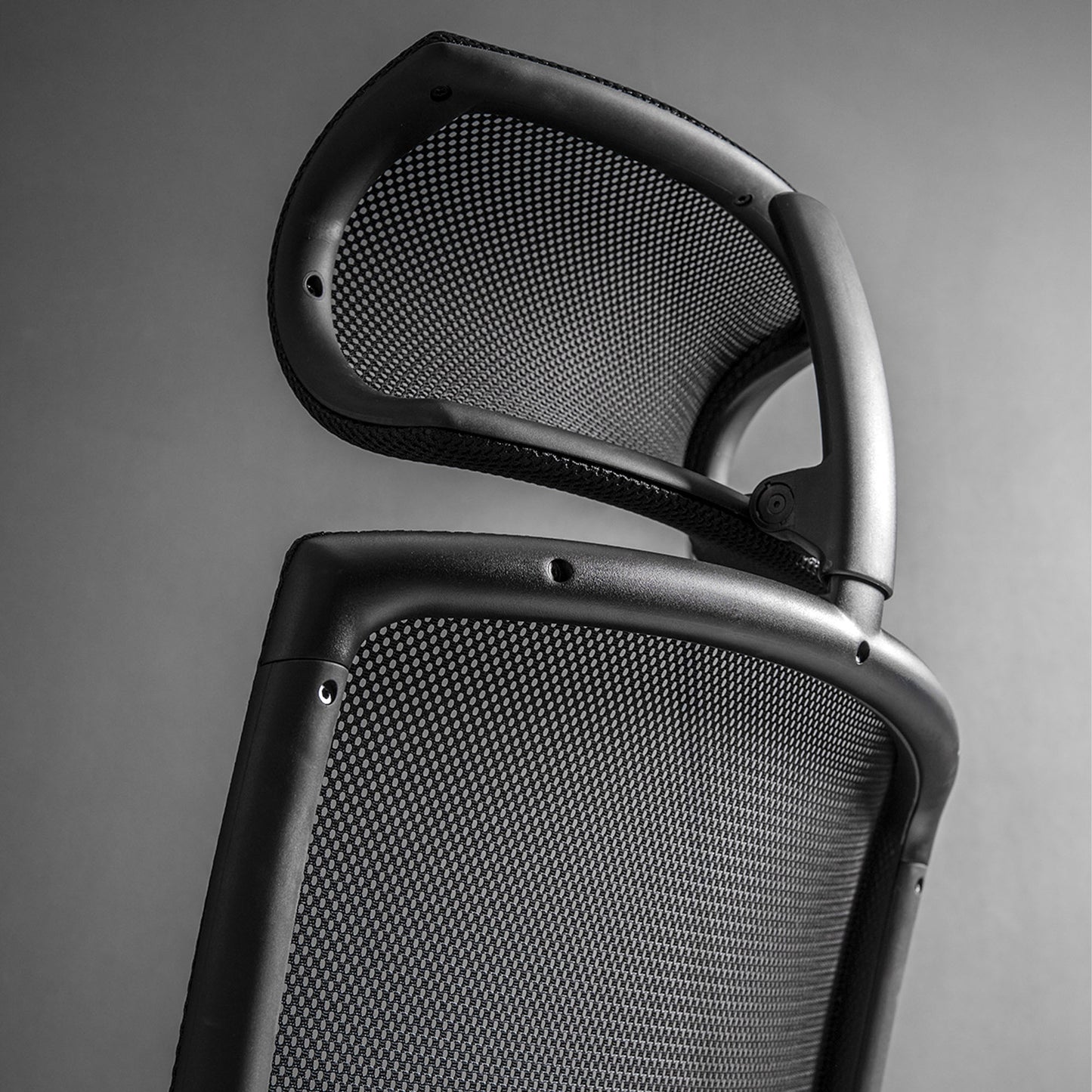 Wagner - TITAN Green Black Edition | 5-Fuß-Gestell, Synchronmechanik, Dondola®-3D-Sitzgelenk