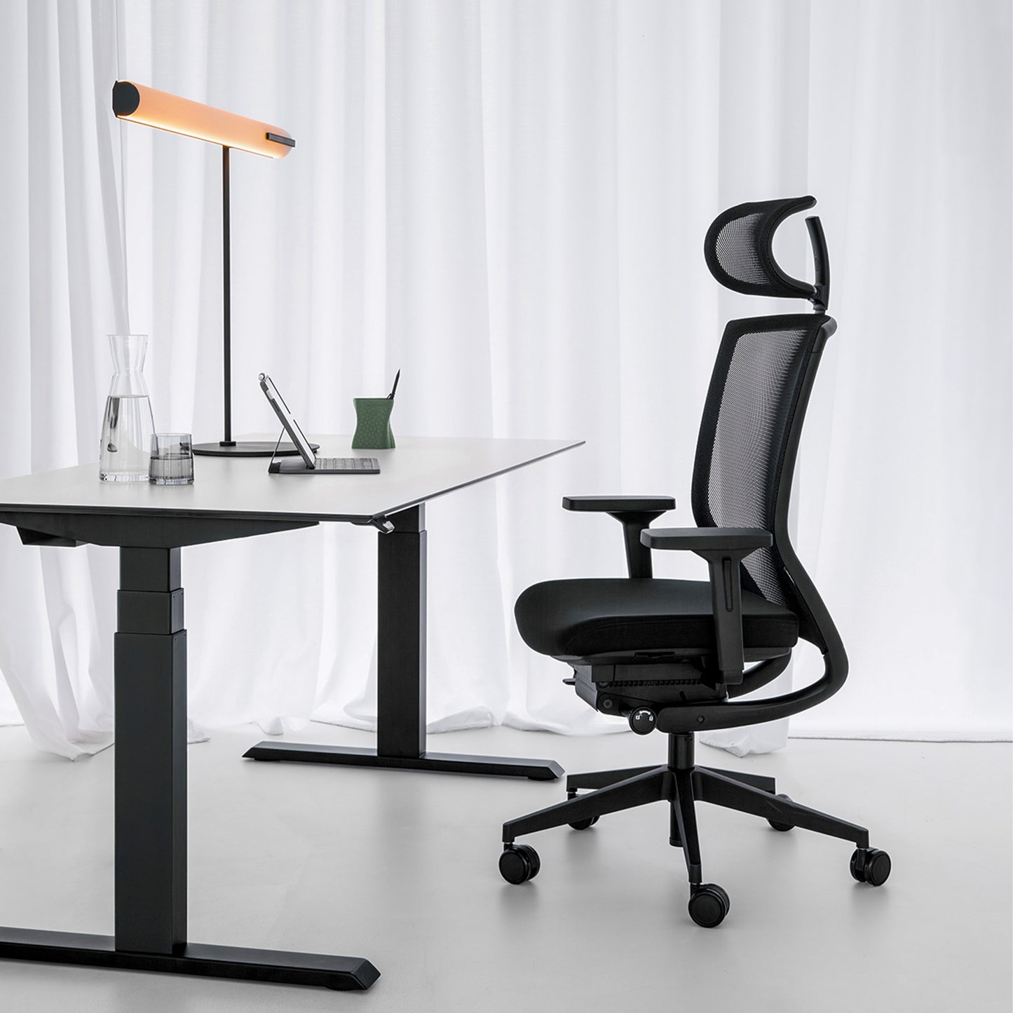 Wagner - TITAN Green Black Edition | 5-Fuß-Gestell, Synchronmechanik, Dondola®-3D-Sitzgelenk