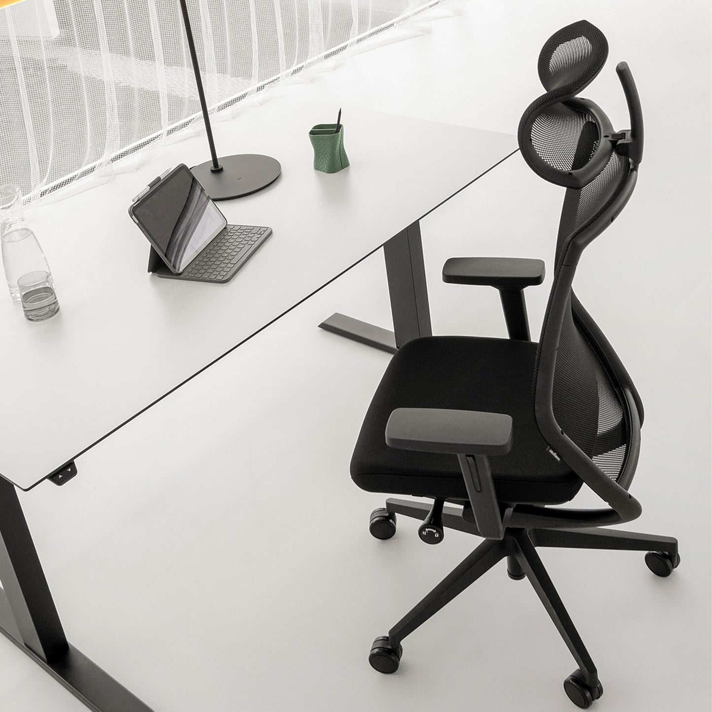 Wagner - TITAN Green Black Edition | 5-Fuß-Gestell, Synchronmechanik, Dondola®-3D-Sitzgelenk