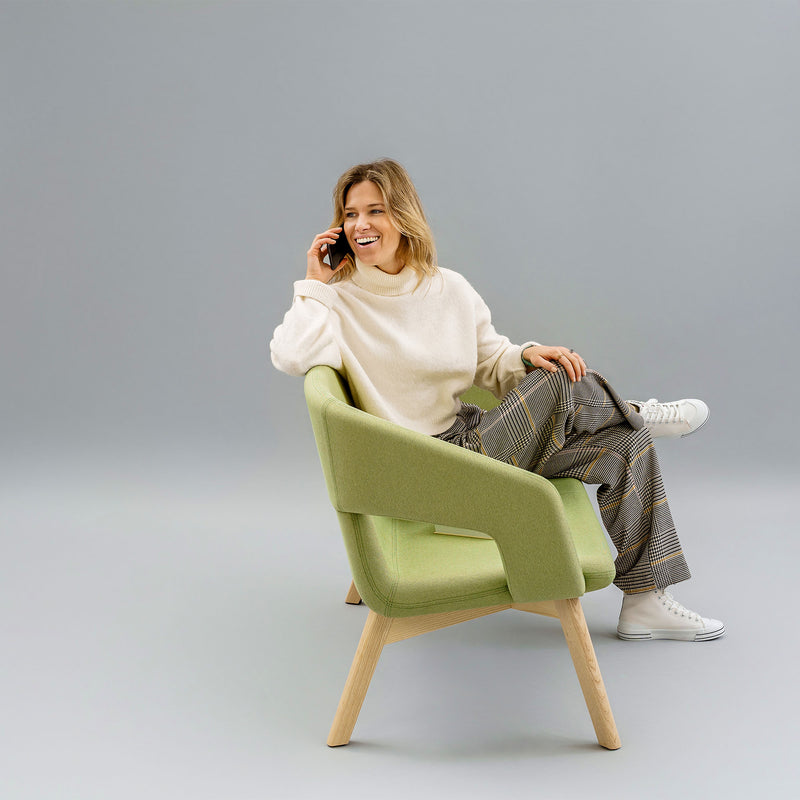 TWIST&SIT Soft Sofa | 2- oder 3-Sitzer, niedrige Rückenlehne - 4 Main Image