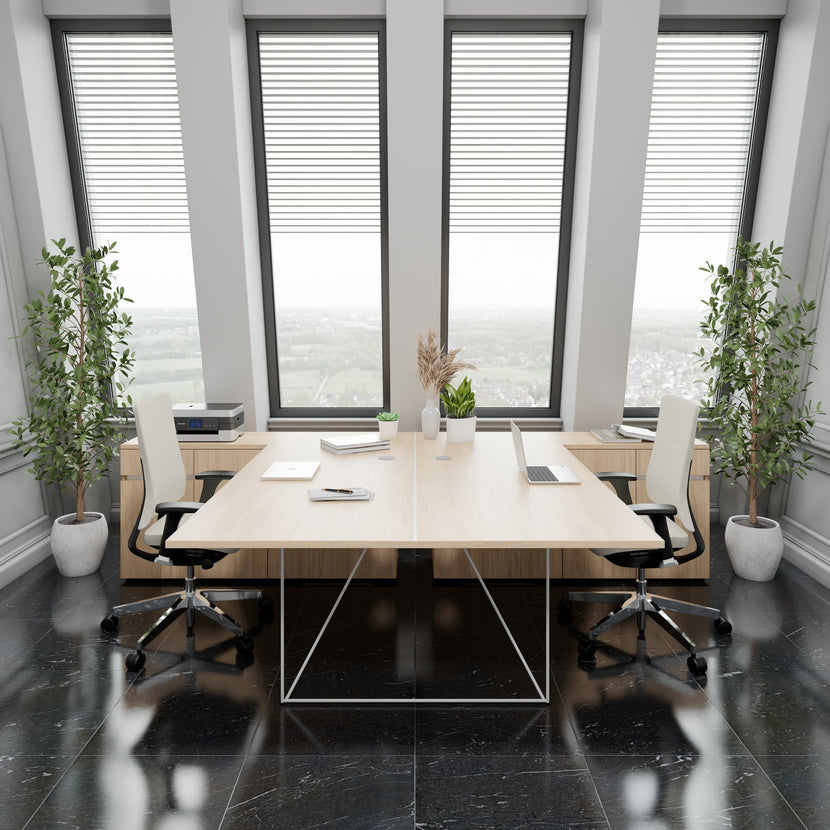 AIR DUO Bureau de l'équipe avec des buffet | 1600 - 2000 x 3200 mm, électrifié, chêne ambre